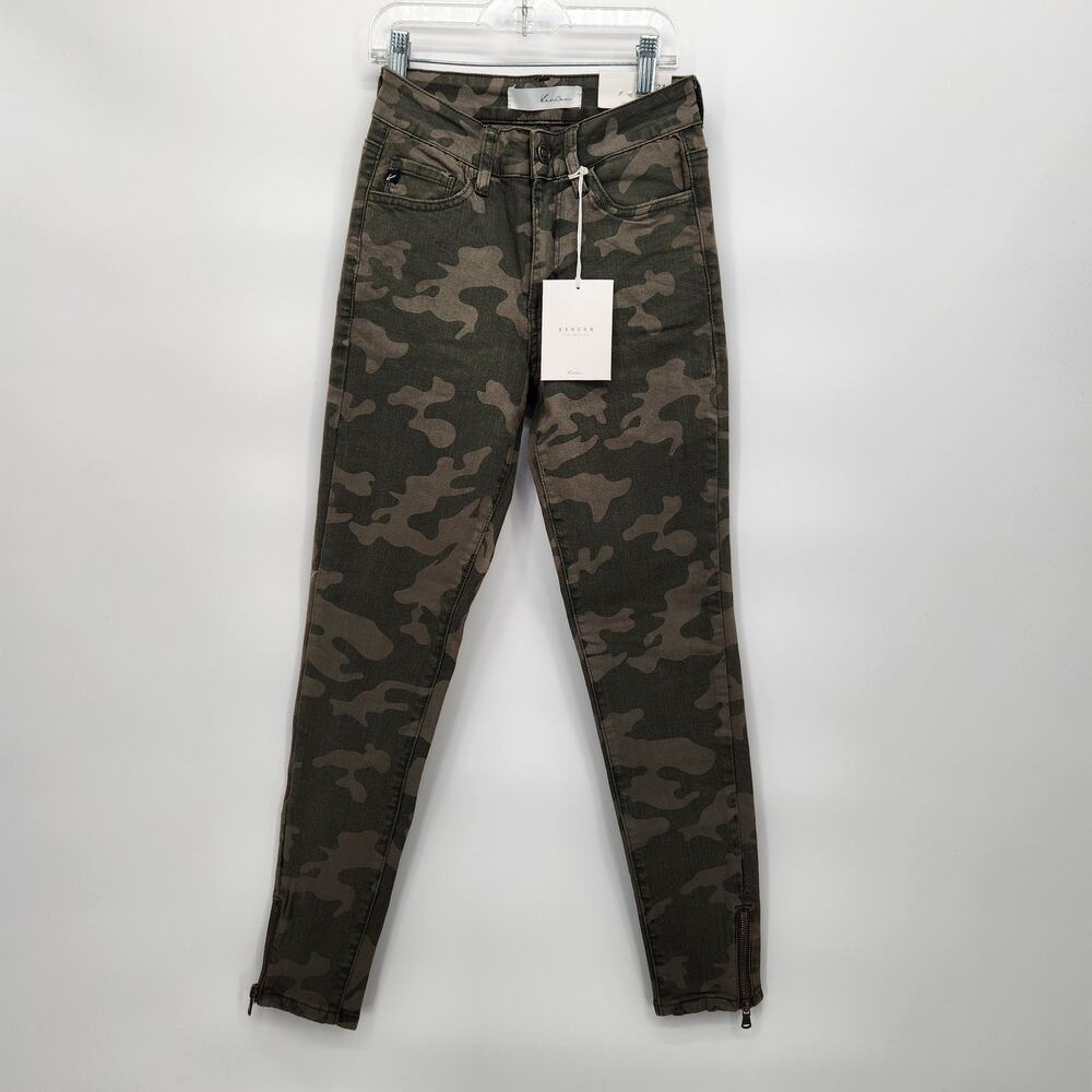 NWT KanCan Camo Denim Estilo Skinny Zippered‎ Leg Women's Jeans 24